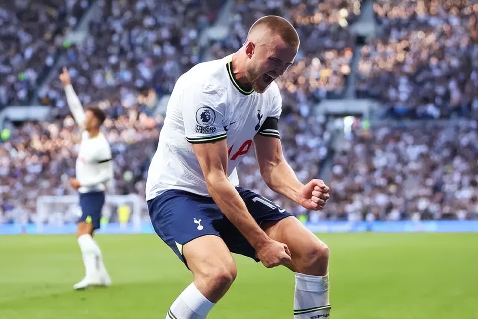 包含洛杉矶湖人赛后再遭质疑，志在欧冠名次提升，震撼外界，球探报告显示潜力的词条