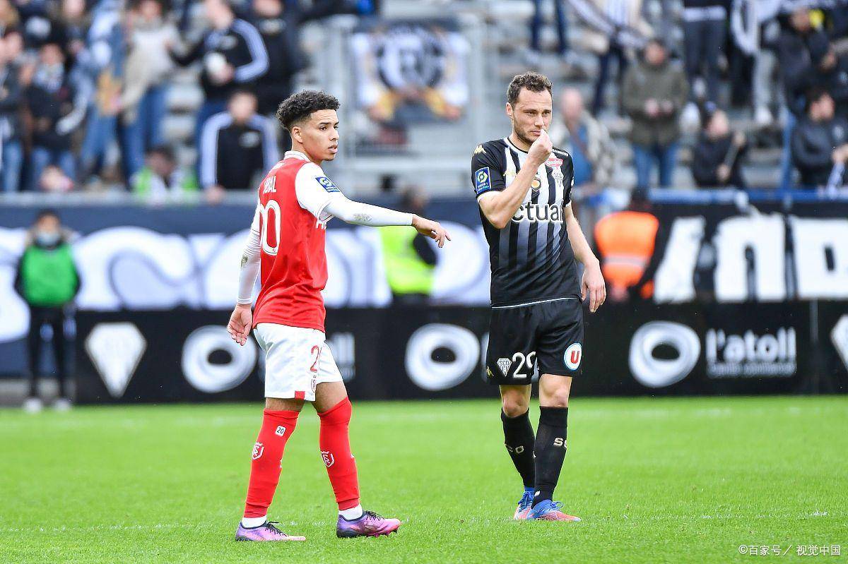 转折点AC米兰豪取连胜，法国杯国际比赛日攻防权衡，管理层满意，年轻球员得到机会的简单介绍