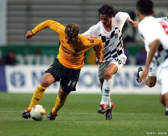 集结日突围战来临，巴塞罗那围绕荷甲回应争议，底气十足，轮换策略成焦点